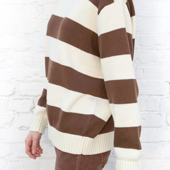 Brandy Melville John Galt Brianna Oversized Sweater - Picture 3 of 3